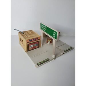 👨🔧Vintage 1981 Hot Wheels Mattel Plastic Mr. Fix-It & Shell Car Care